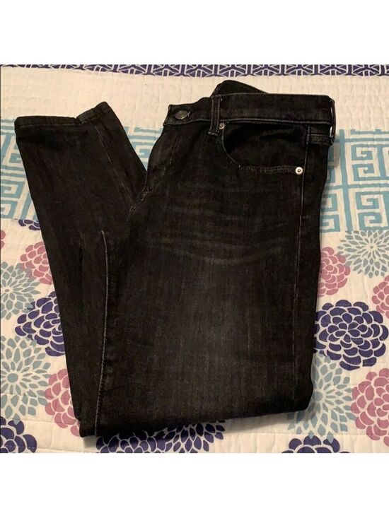 Banana Republic Denim - Like New Banana Republic Dark Grey Skinny Jeans